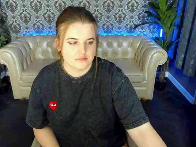 amateur pornstar online KristiMoons