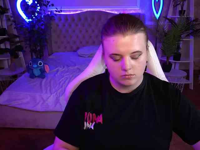 KristiMoons Live Webcam on BongaCams