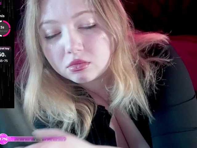 TinkerrBelll's BongaCams show and profile