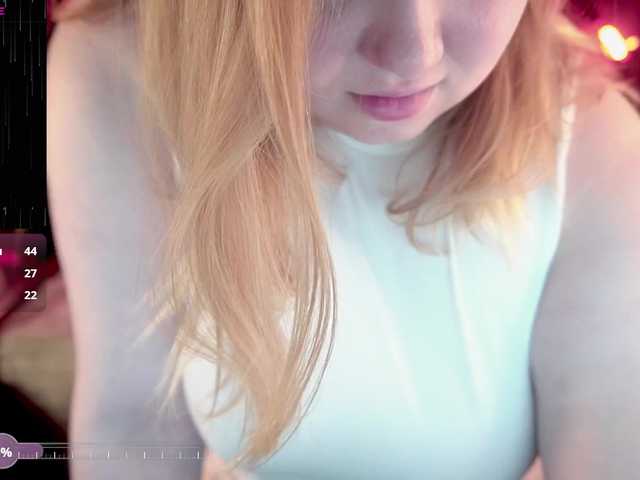 TinkerrBelll's BongaCams show and profile