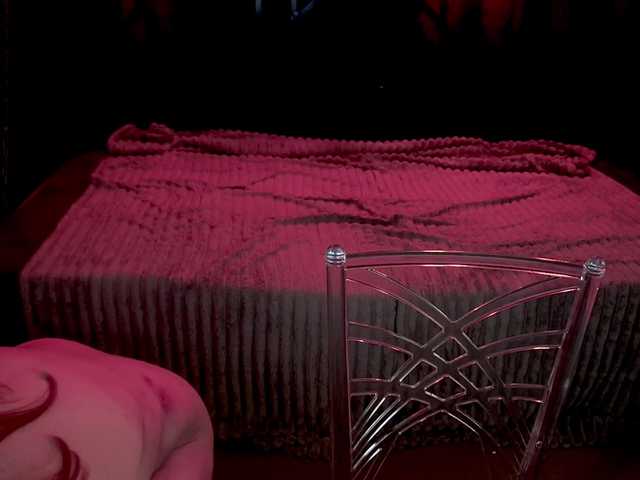 TinkerrBelll's BongaCams show and profile