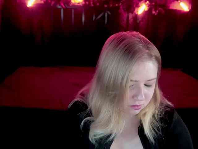 TinkerrBelll TinkerrBelll