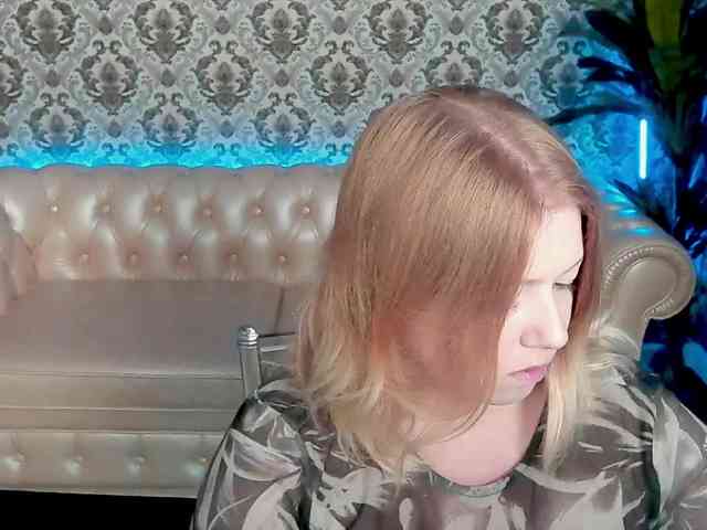 TinkerrBelll webcam