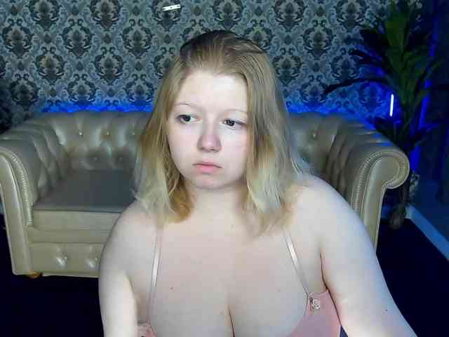 TinkerrBelll webcam