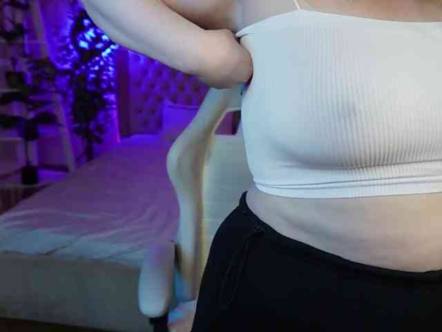 TinkerrBelll webcam