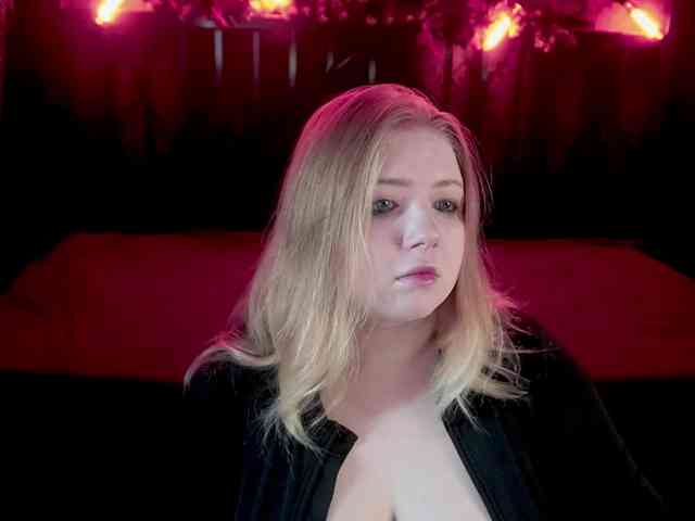 TinkerrBelll TinkerrBelll