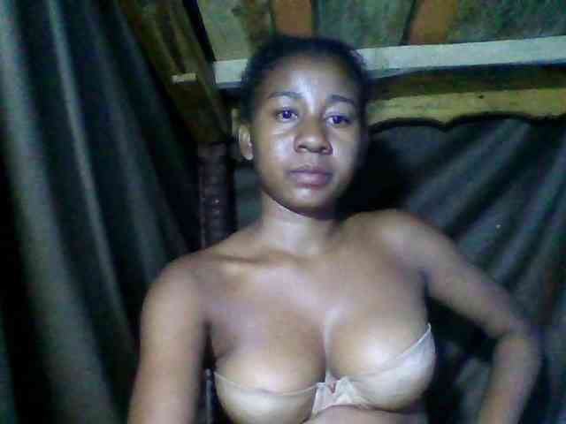 Raharisexy webcam