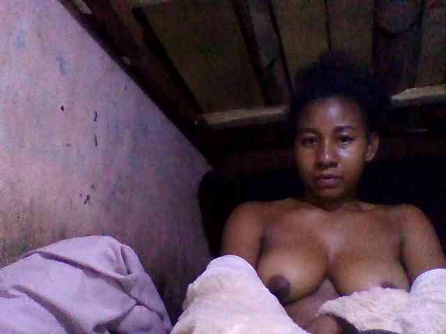 Raharisexy webcam