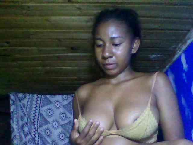 Raharisexy webcam