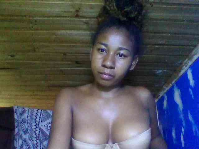 Raharisexy webcam