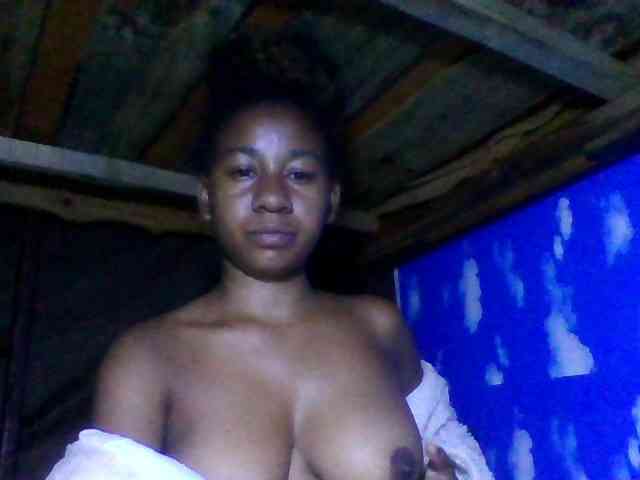Raharisexy webcam