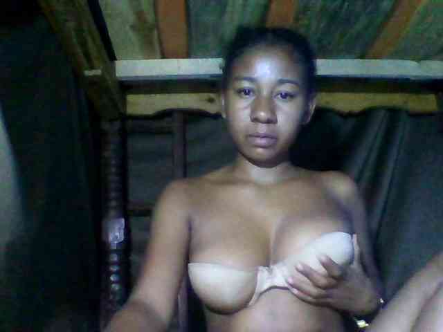 Raharisexy webcam