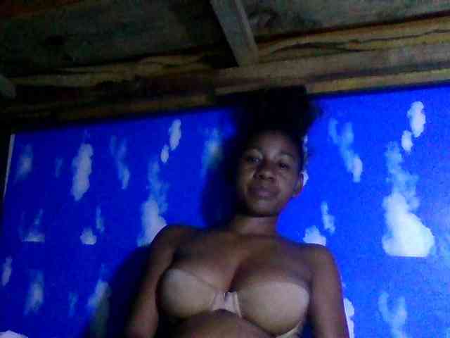 Raharisexy webcam