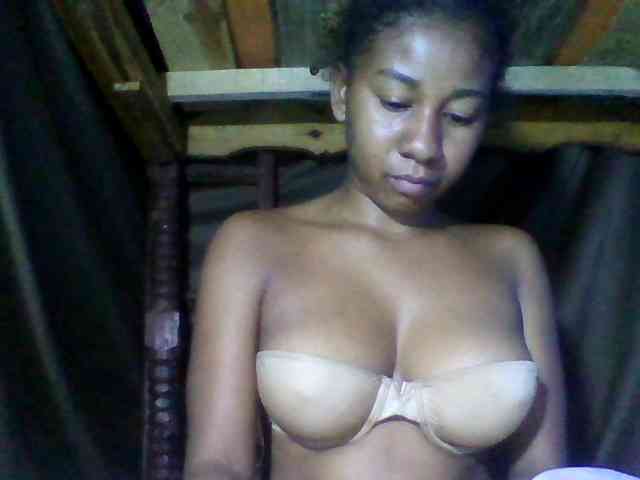 Raharisexy webcam