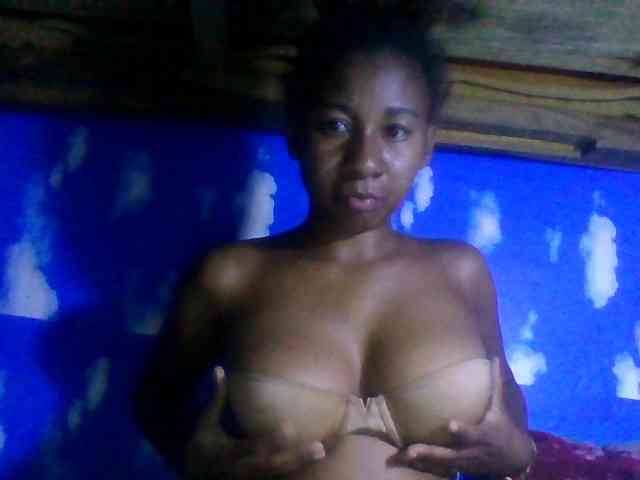 Raharisexy webcam