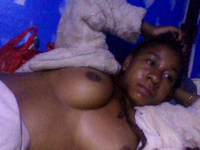 Raharisexy webcam