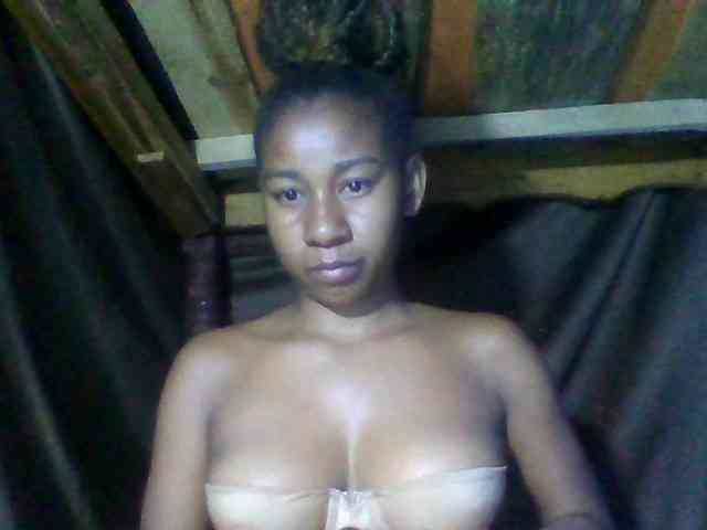 Raharisexy webcam