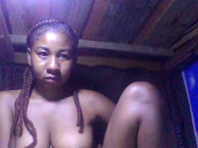 Raharisexy webcam