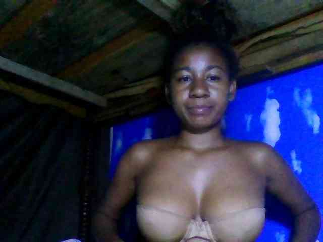 Raharisexy webcam