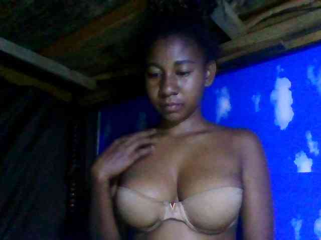 Raharisexy webcam