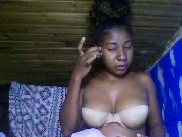 Raharisexy webcam