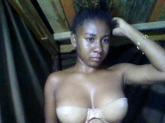 Raharisexy webcam