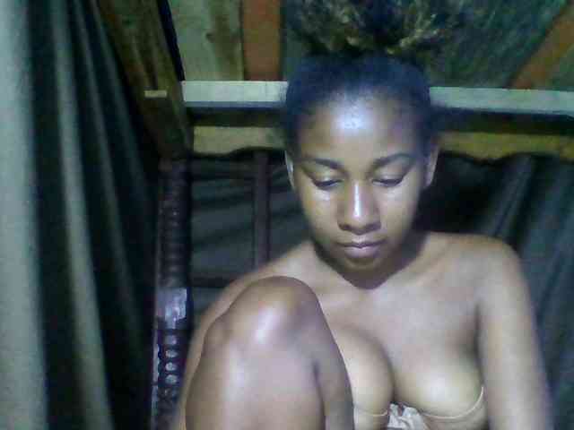 Raharisexy webcam