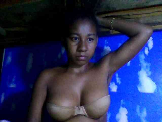 Raharisexy webcam