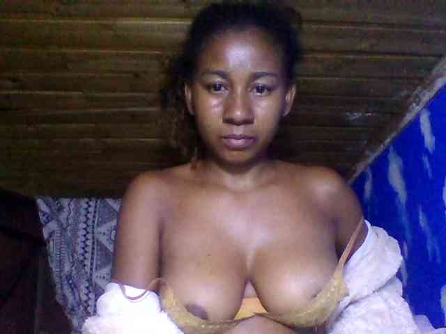 Raharisexy webcam