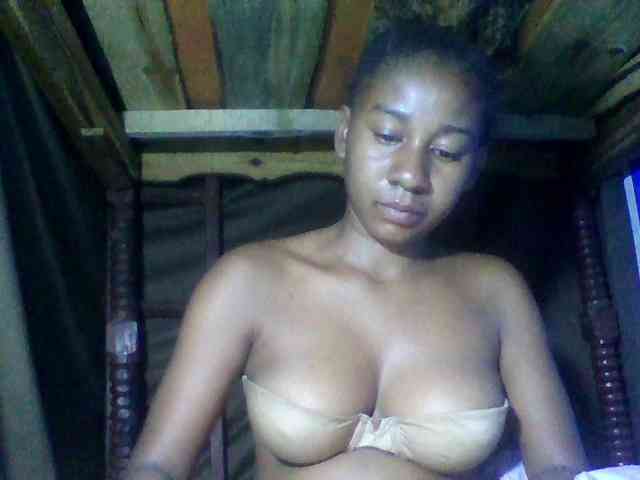 Raharisexy webcam