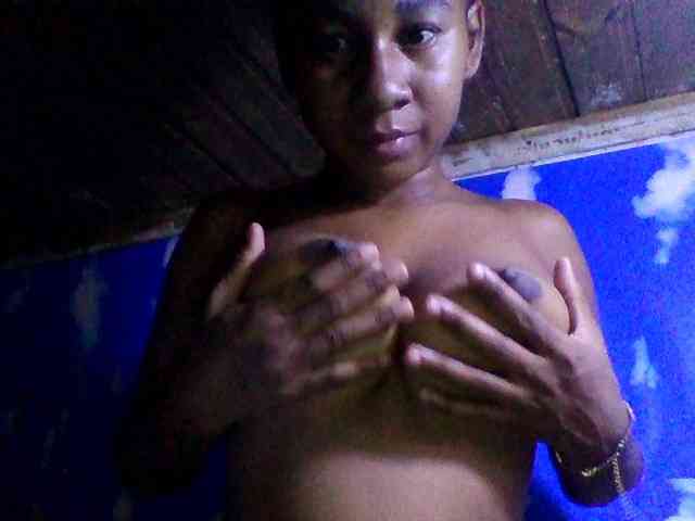Raharisexy webcam