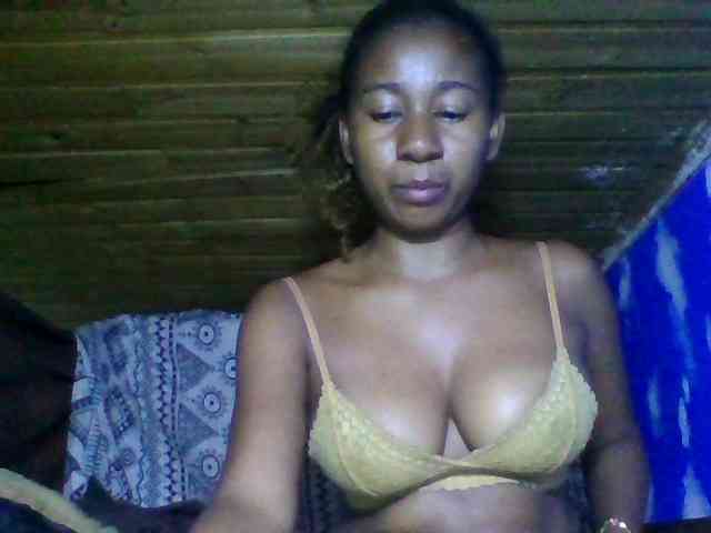 Raharisexy webcam