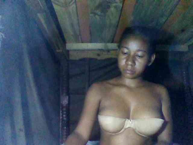 Raharisexy webcam