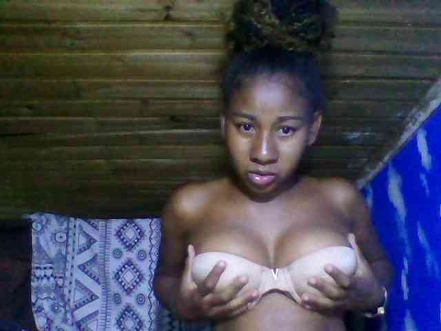 Raharisexy webcam