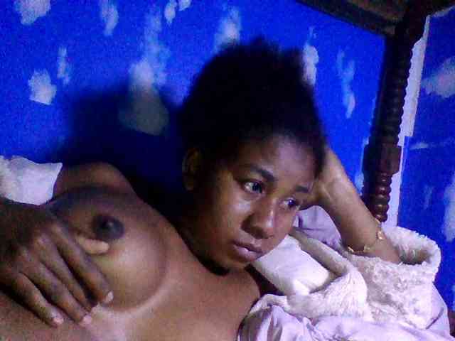 Raharisexy webcam