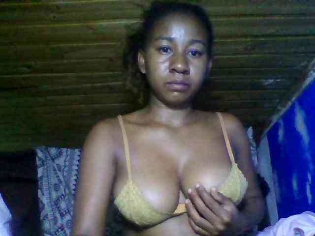Raharisexy webcam