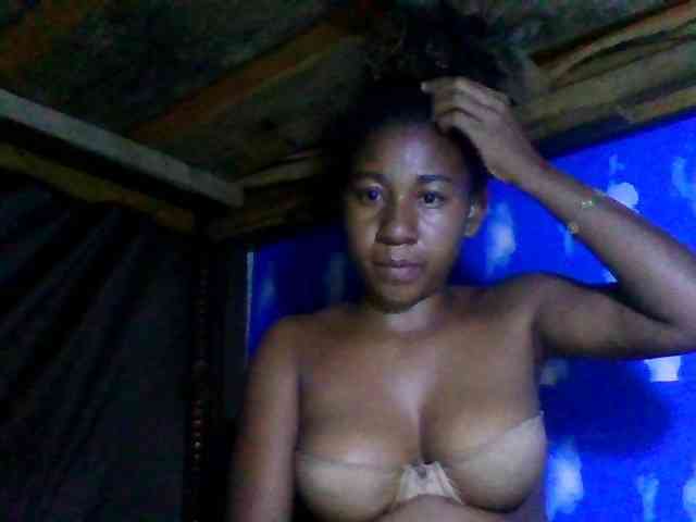 Raharisexy webcam
