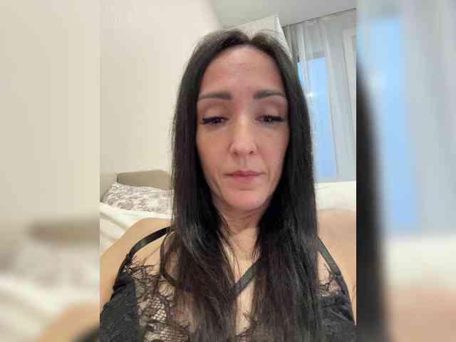 private chat room Liya-liya