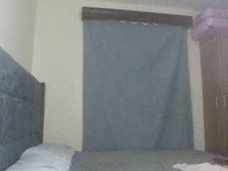 prettyariah Porn Show