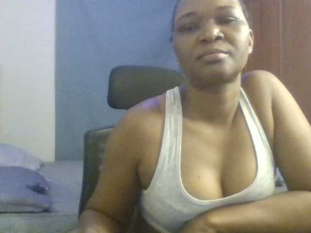 Preview of prettyariah