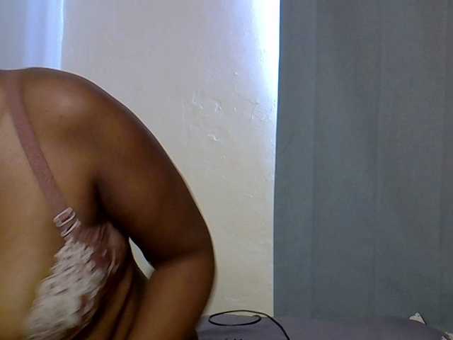 Babygirl5csd's BongaCams show and profile