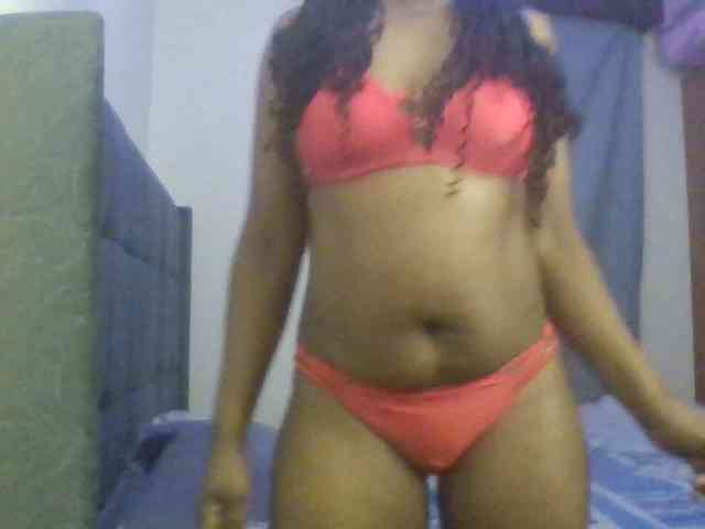 prettyariah webcam
