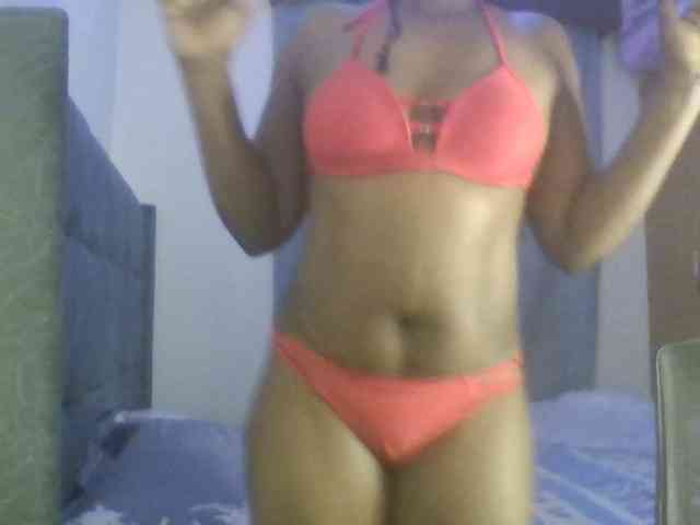 prettyariah webcam