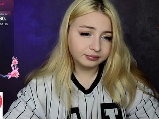 BlondeBond Porn Show