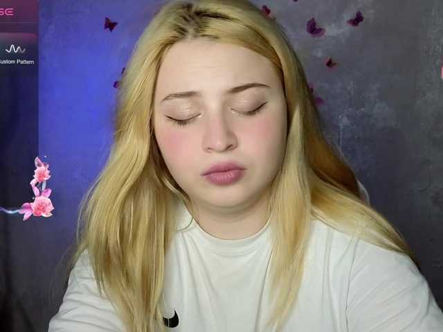 BlondeBond