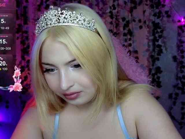 BlondeBond