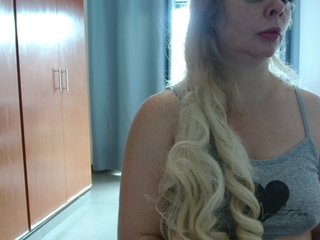 sexymommy77 Porn Show
