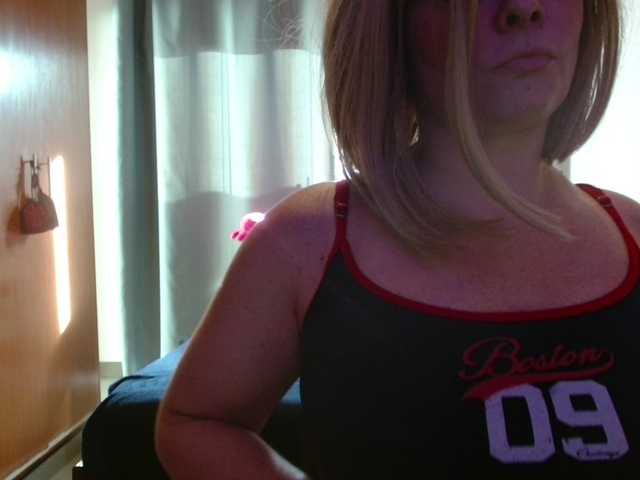 Jussara-Milf from BongaCams
