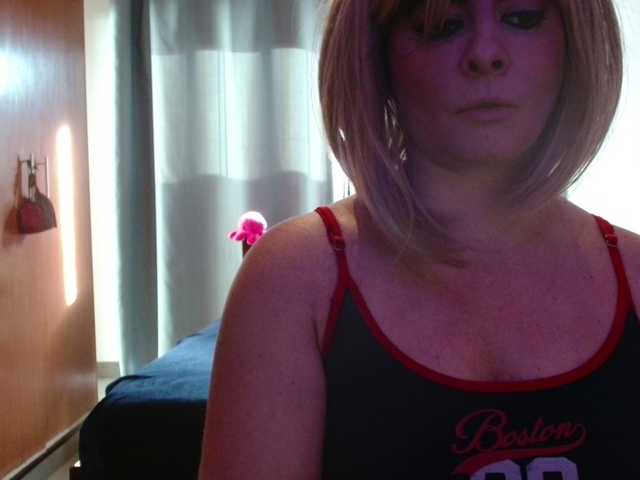  Jussara-Milf chat room
