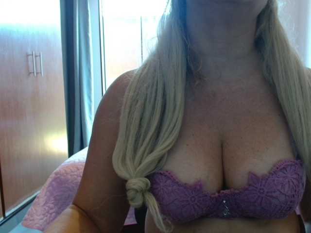 Preview of sexymommy77